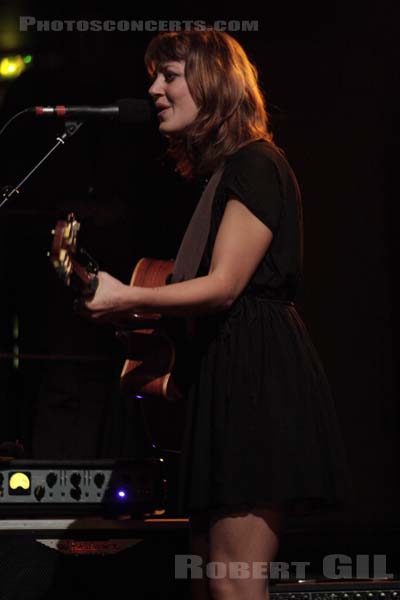 ANAIS MITCHELL - 2008-10-02 - PARIS - La Maroquinerie - 